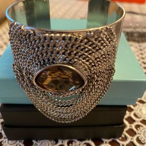 Cuff (bracelet)